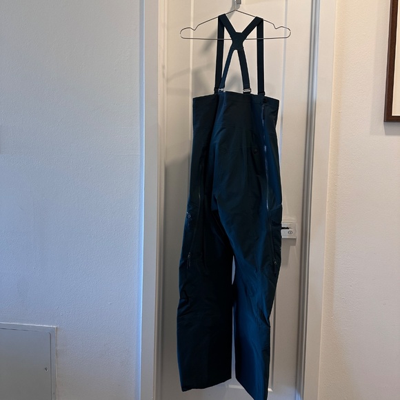 arc'teryx rush bib - Picture 2 of 5